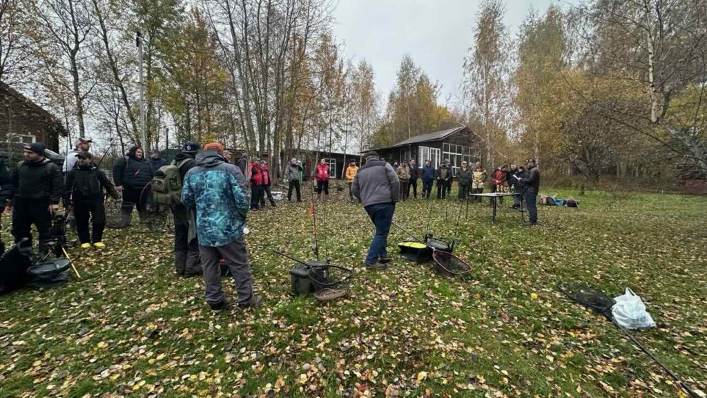 Осеннее утро. Построение.